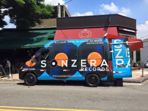 Sonzera Records - o primeiro vinyl truck brasileiro
